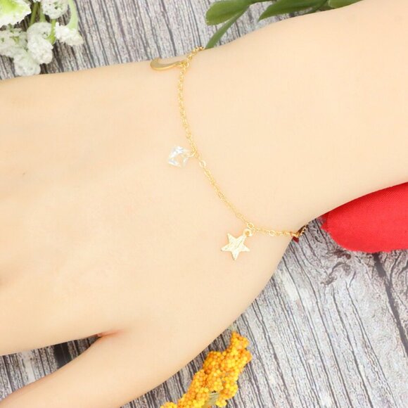 "Trendy Handmade Bracelet – A Stylish Gift for Women & Girls, MAR092079 - Picture 2 of 10